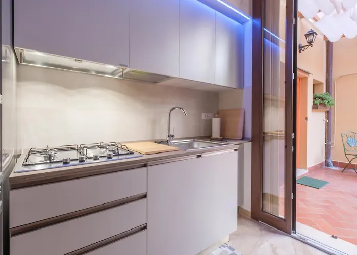 Casa San Carlo By * بولونيا